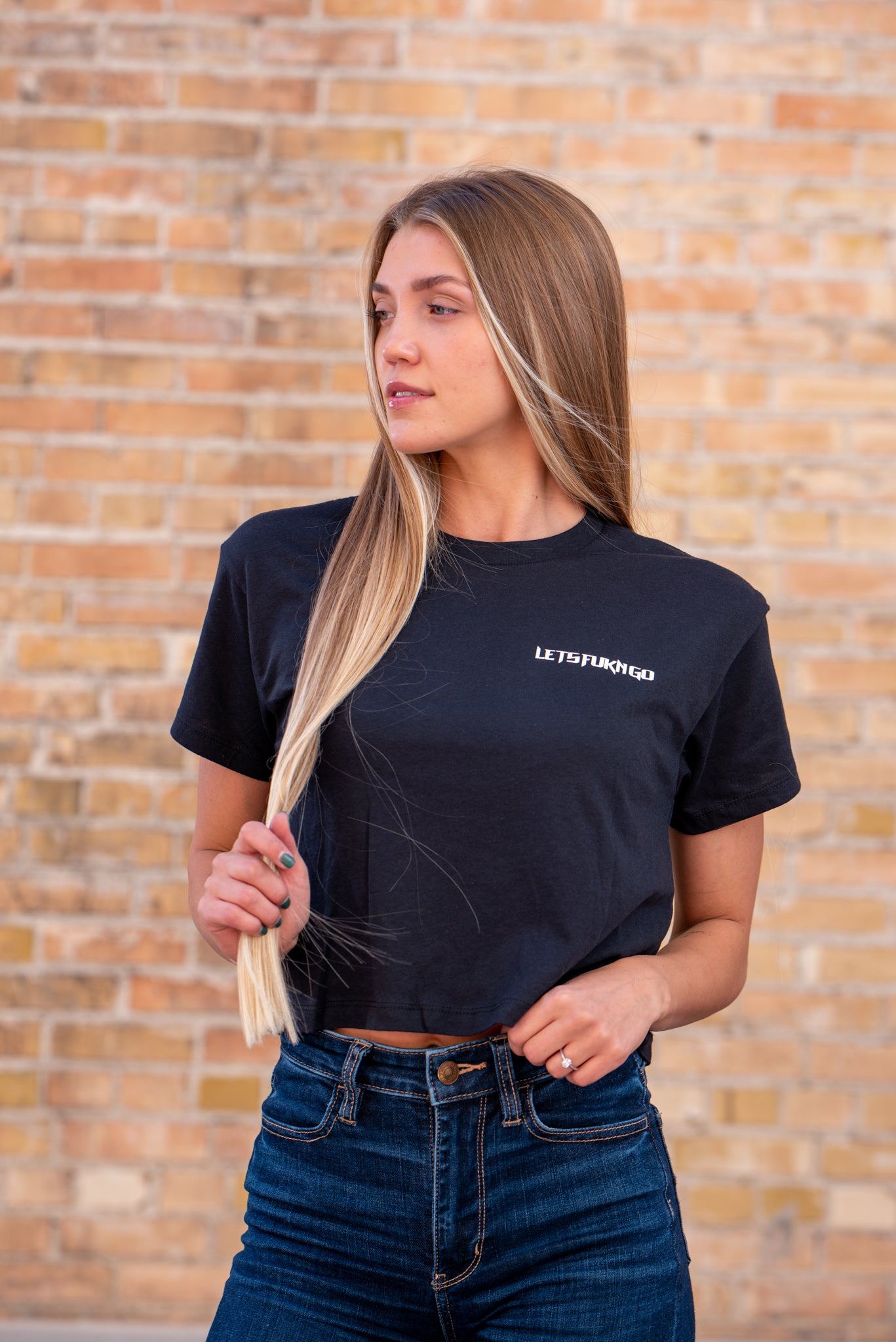 LFG Subtle Women’s Crop T-shirt